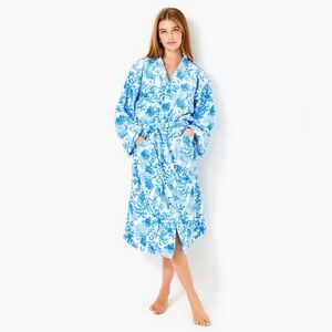 Like new! Lilly PULITZER luxe terry robe